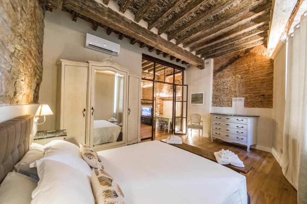 Irene'S Home San Niccolo Firenze Εξωτερικό φωτογραφία